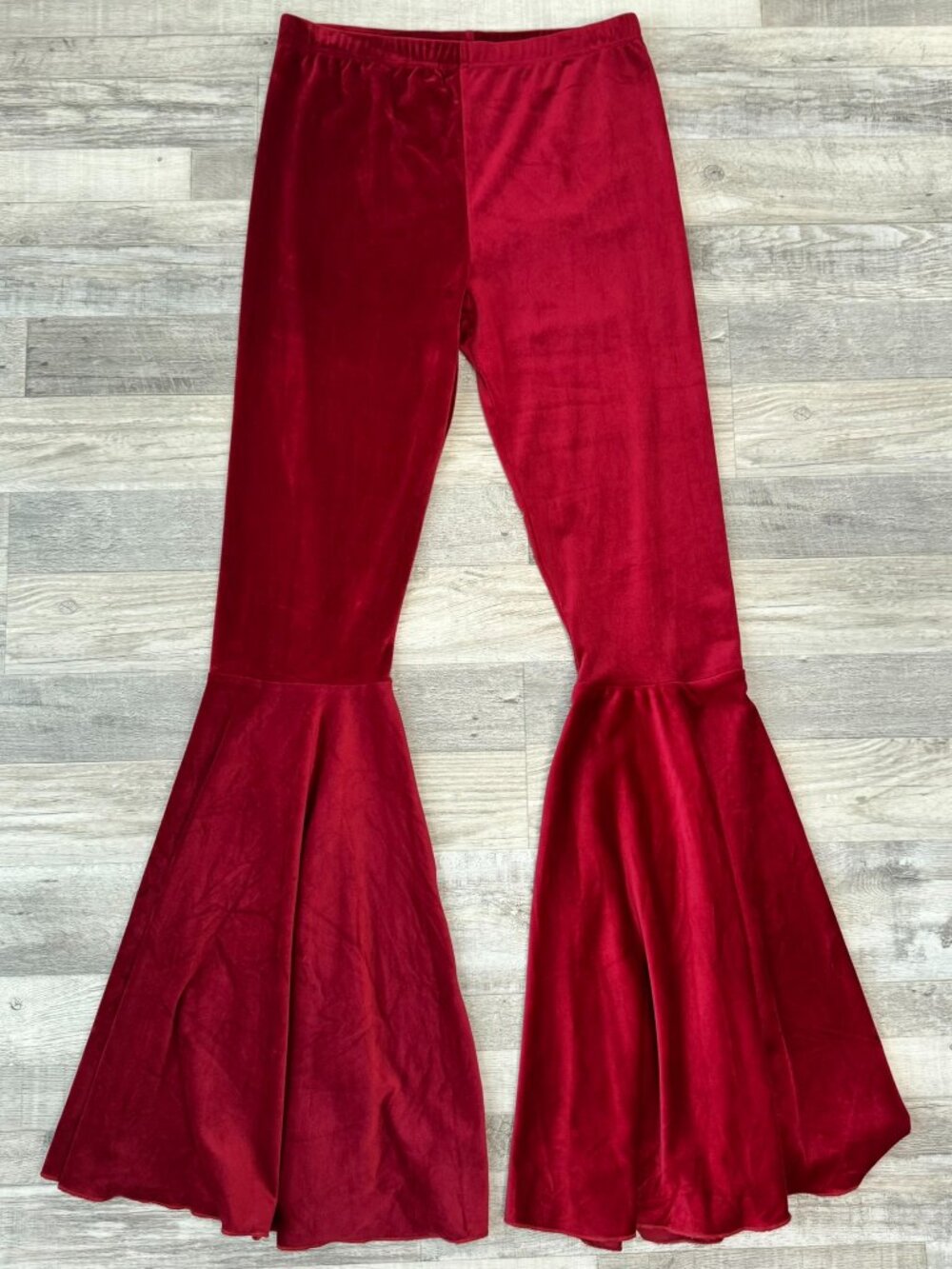 Grace & Emma Red Velvet Pull On Flare Pants Size Large Bell Bottom J29